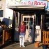donna-with-tacos