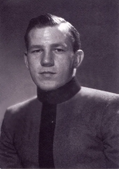 HarryHoltJr-0005a