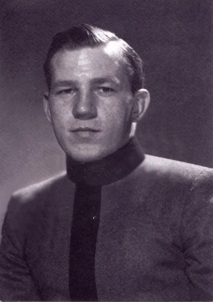 HarryHoltJr-0005a