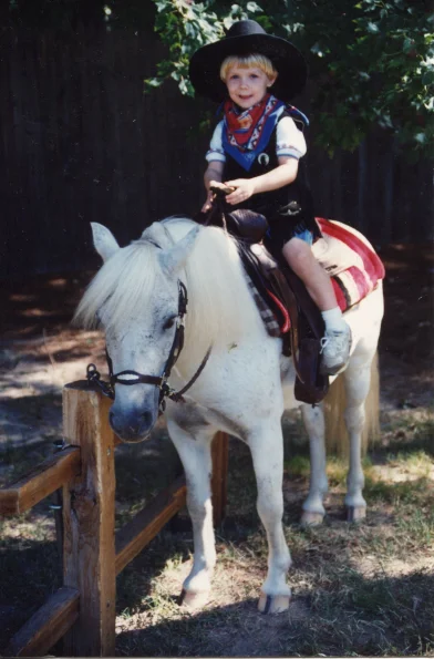 AlexHolt-1995-pony